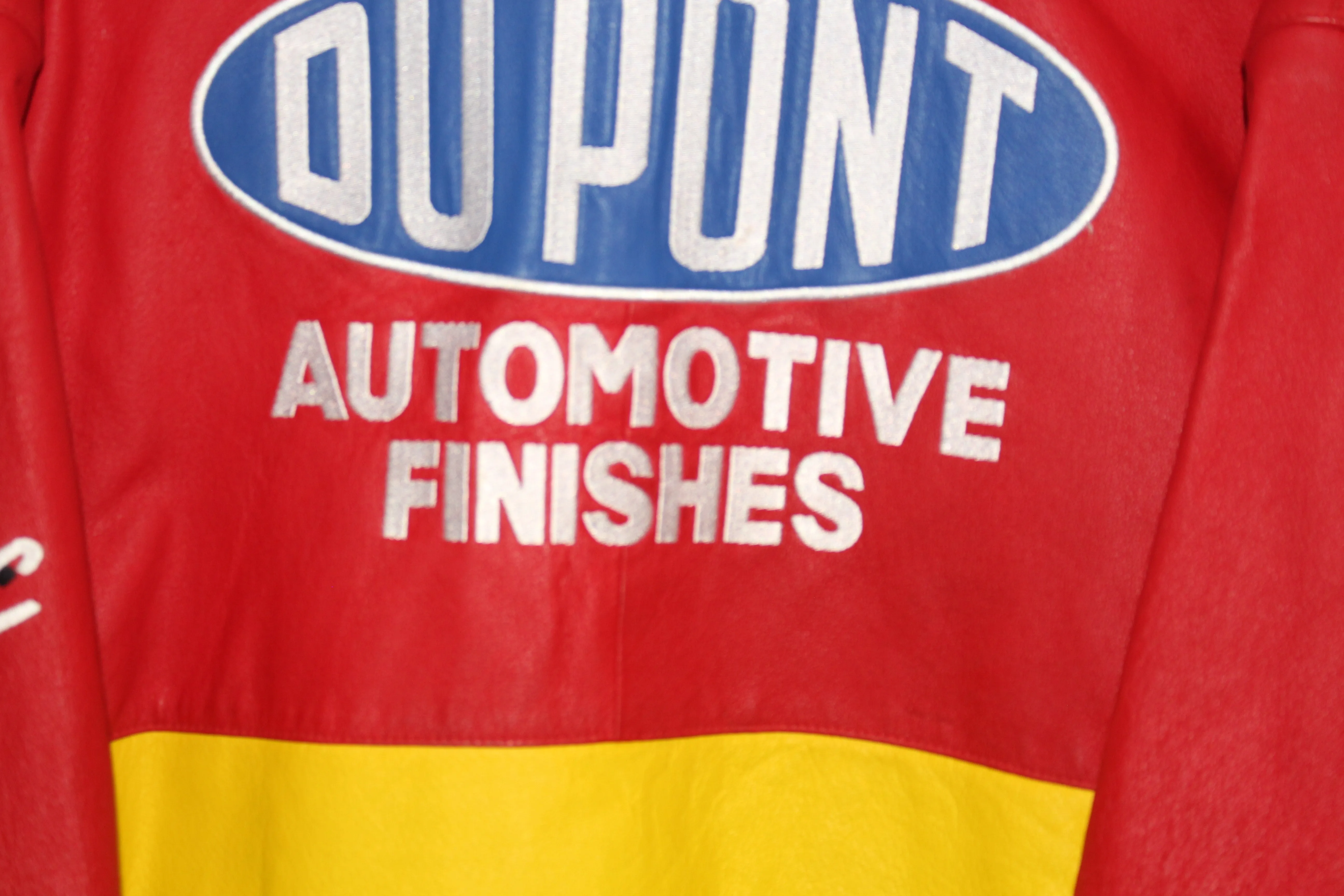 Rare DuPont Racing Rainbow Series NASCAR Jeff Gordon #24 Leather Chase Authentics Jacket (L)